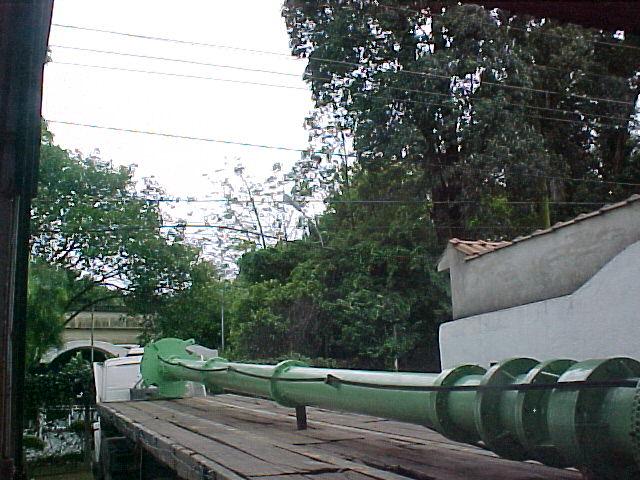 Bomba  de agua centrífuga