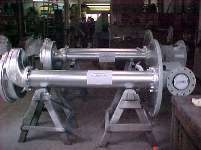 Manutenção de bomba vertical de ácidos sp